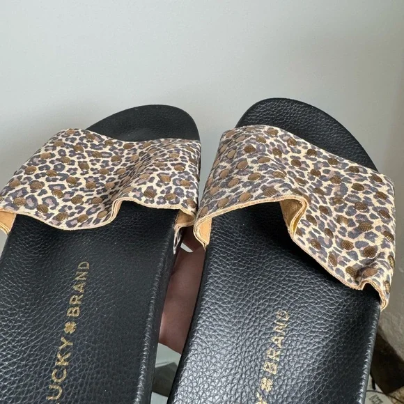 Lucky Brand Leopard Print Slides Size 7 - Picture 2 of 3